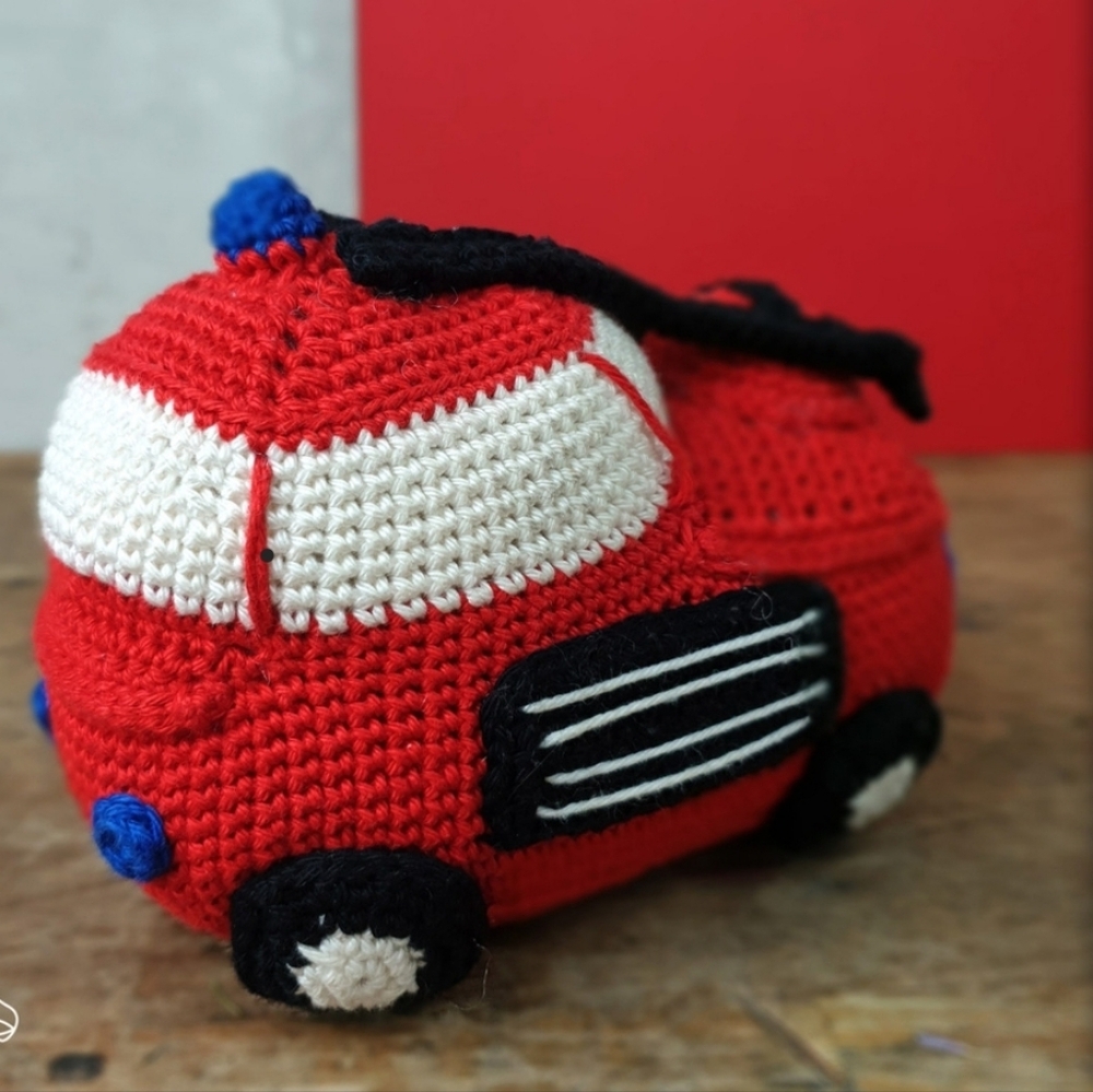 Fire Truck Crochet Kit – Craft a Heroic Vehicle!